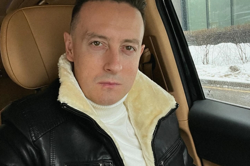 Стас Ярушин снялся в сериале «Универ. 13 лет спустя» и стал «наркоманом»