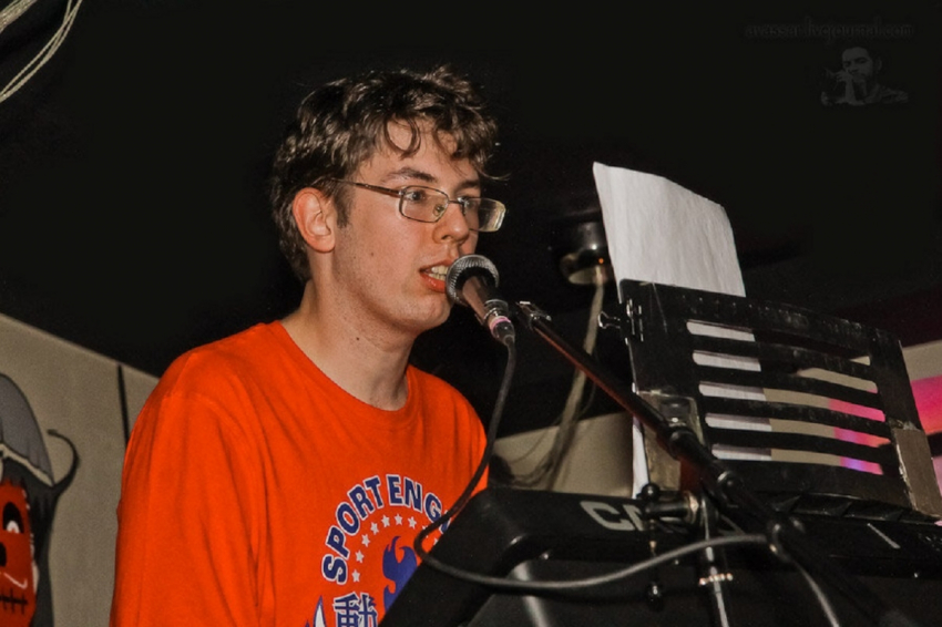 В Екатеринбурге зажег автор легендарного хита «Белая стрекоза любви» Воронов