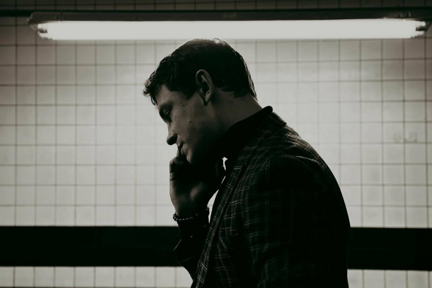 Актер Никита Кологривый заявил, что его отчим – военный ВС Украины