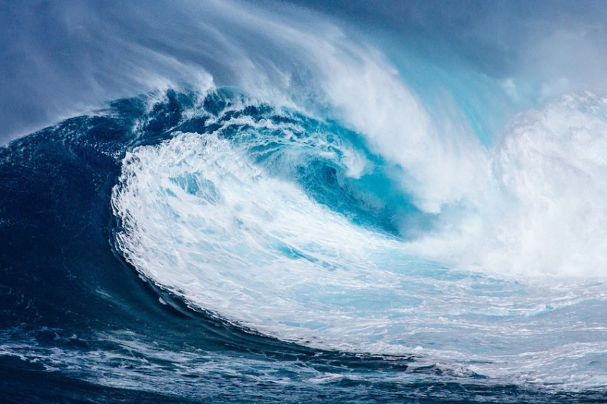 Учёные подтвердили легенды о загадочных, океанических волнах-убийцах