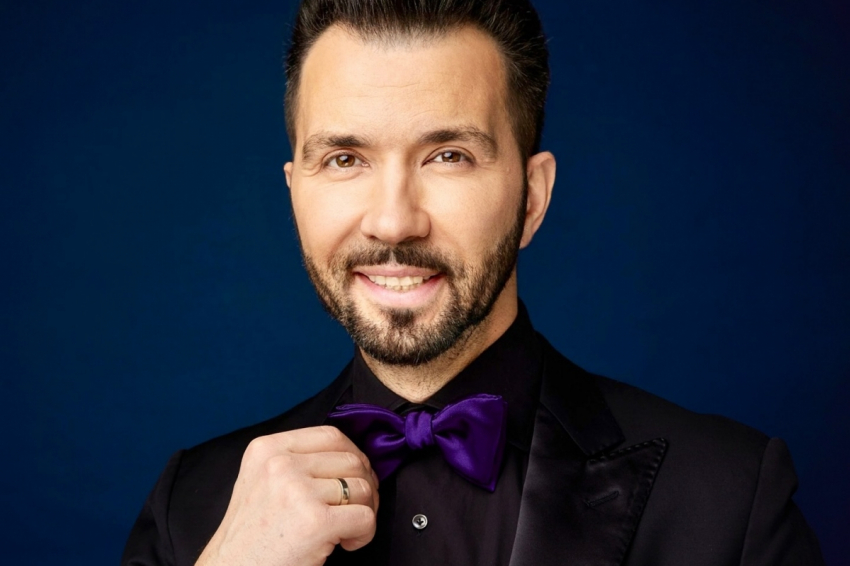 Певец Клявер заявил, что Туриченко подставил его на «Маске»