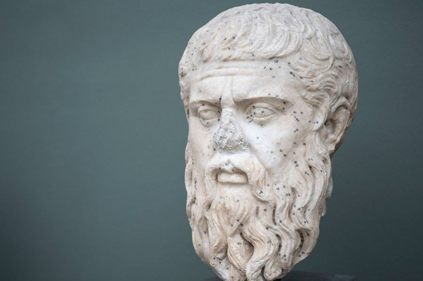 Карбонизированный папирус Геркуланума раскрывает место захоронения Платона