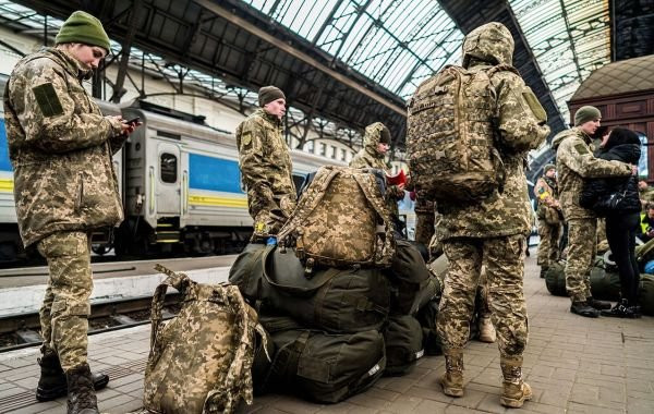 Спикер Минобороны Украины Лазуткин призвал мобилизовать всю страну