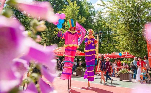 Поздравить с Днем защиты детей стоит 1 июня 2024 года