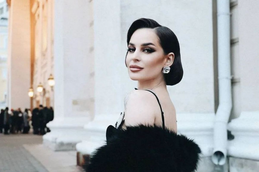 Стало известно, кто скрывался в маске Енота в шоу «Маска-5»