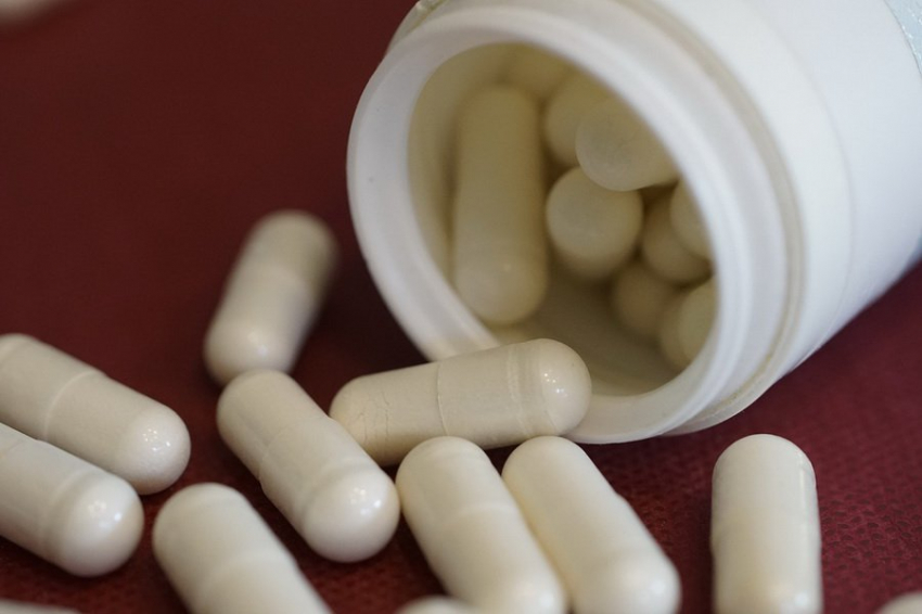 BMJ: антипсихотики, назначаемые при деменции, повышают риск инсульта