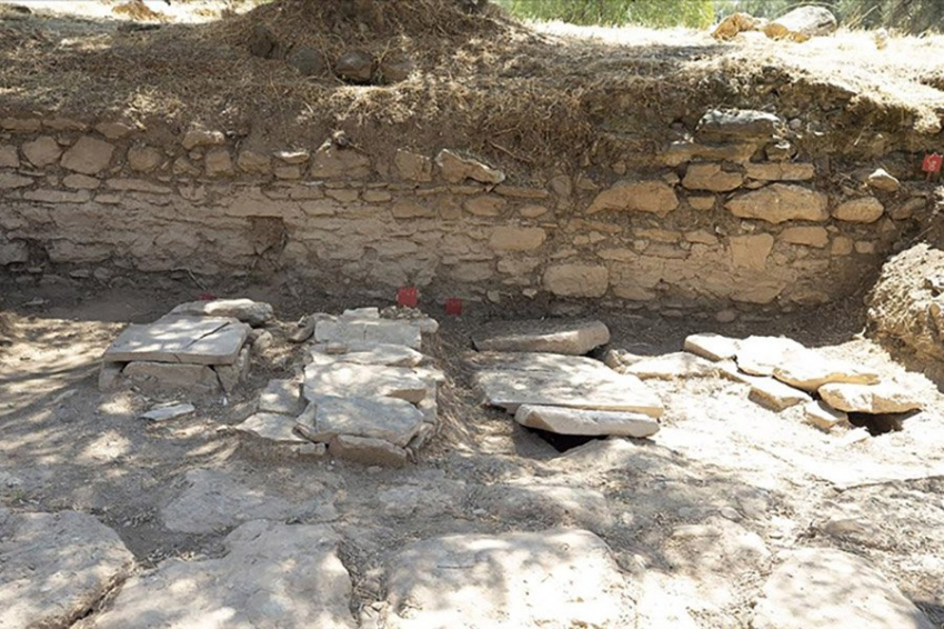 В Турции найдено сорок семь гробниц, возраст которых составляет тысячу лет