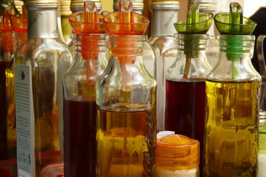 Диетолог Линдси Уолфорд рассказала о воздействии яблочного уксуса на организм