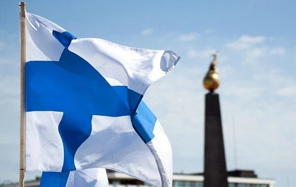 Власти Финляндии решили оставить границу с Россией закрытой