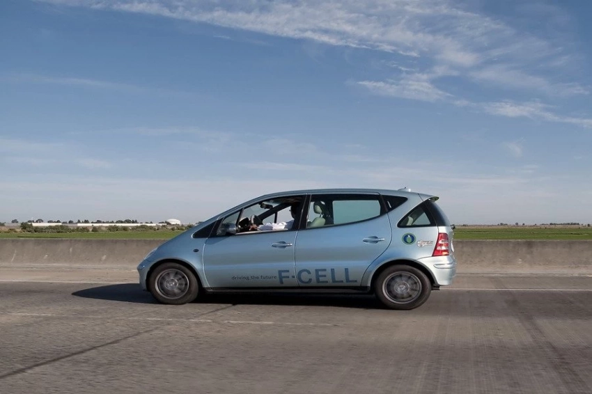 Не «зелёные»: выявлены экологические риски производства электромобилей